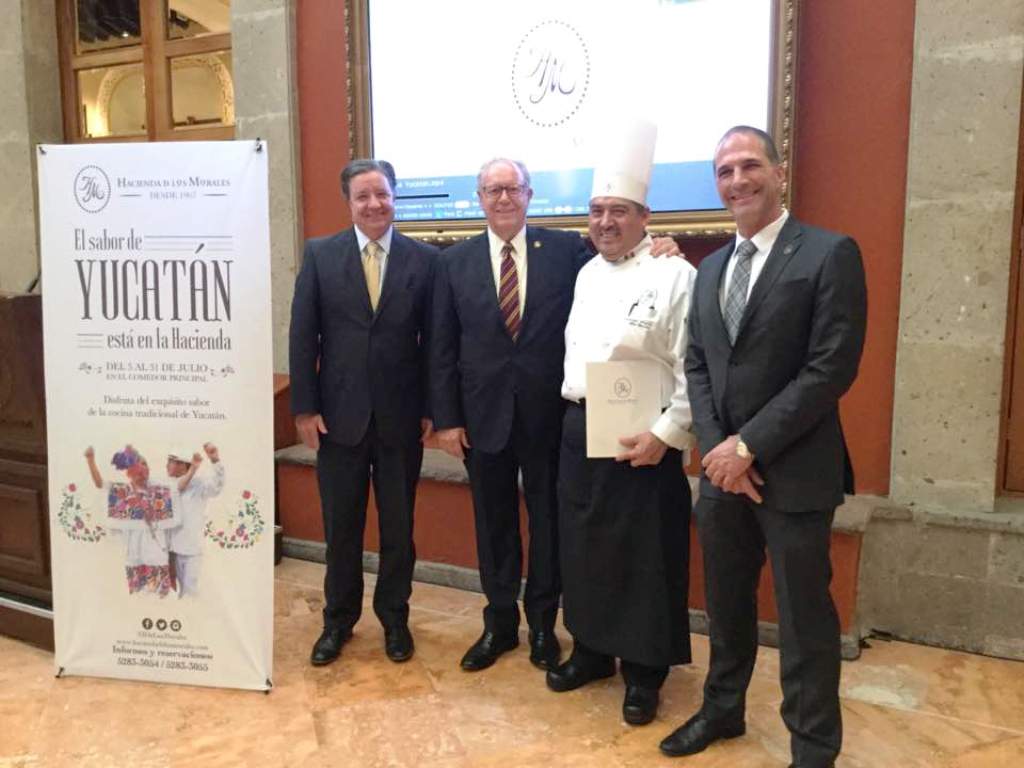 Manuel Alonso, Fernando del Moral, el Chef Rodrigo Flores y Alejandro Moya