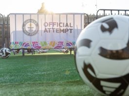 Clase de futbol más grande del mundo rompe Récord Guinness en México